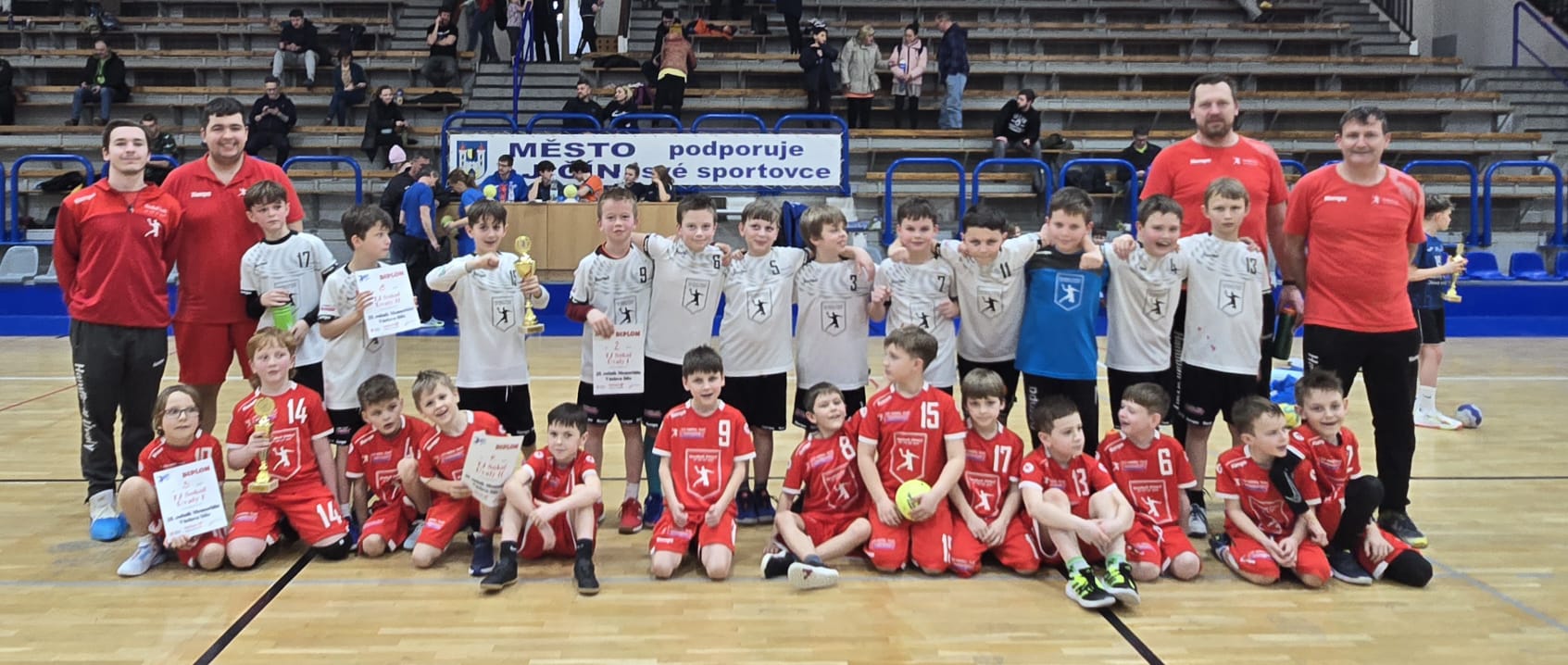 Fotka ke článku Stříbrná radost minižáků po dramatickém finále