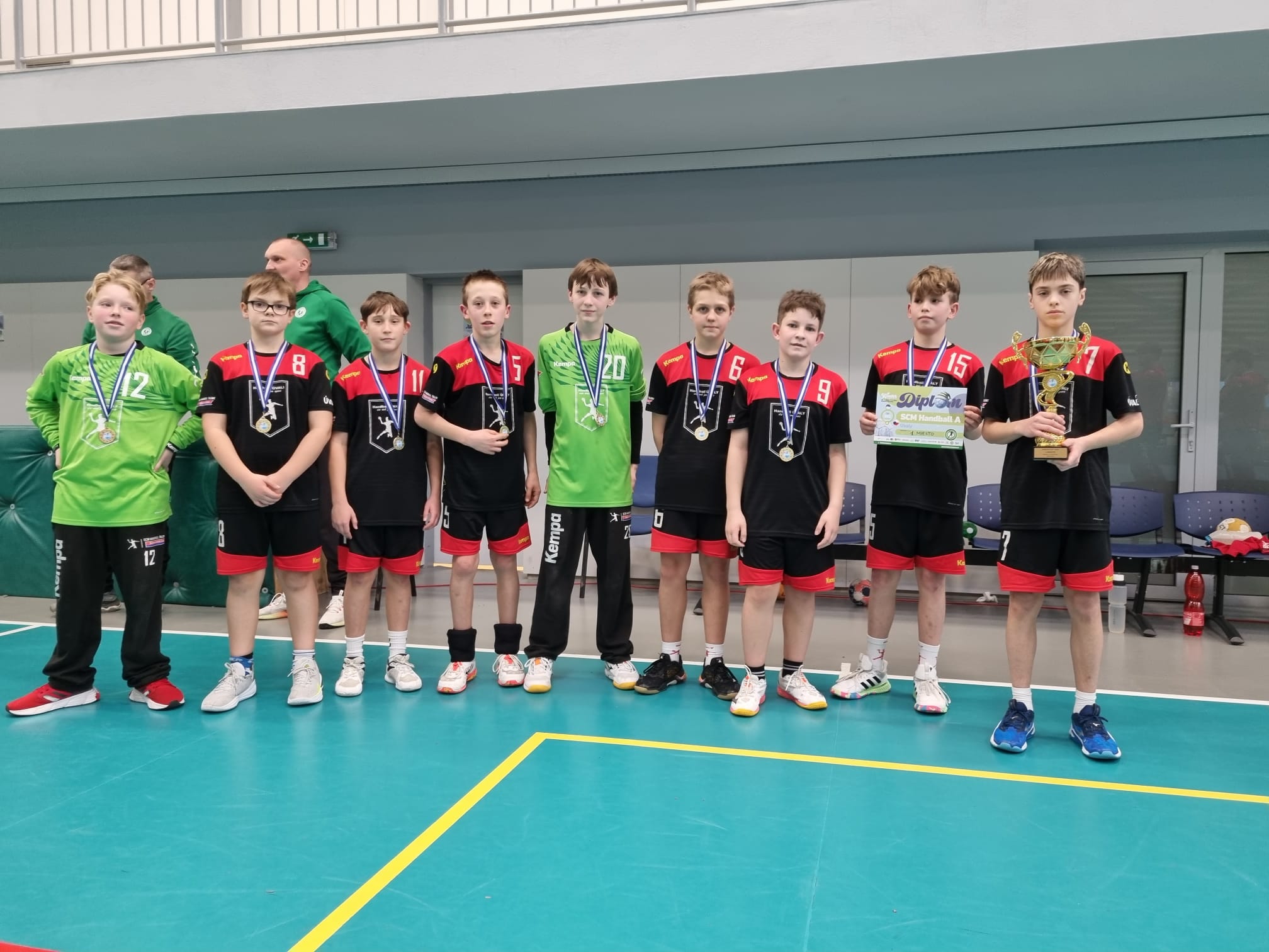 Fotka ke článku: Mladší žáci ovládli bez ztráty bodu mezinárodní turnaj ve Stupavě