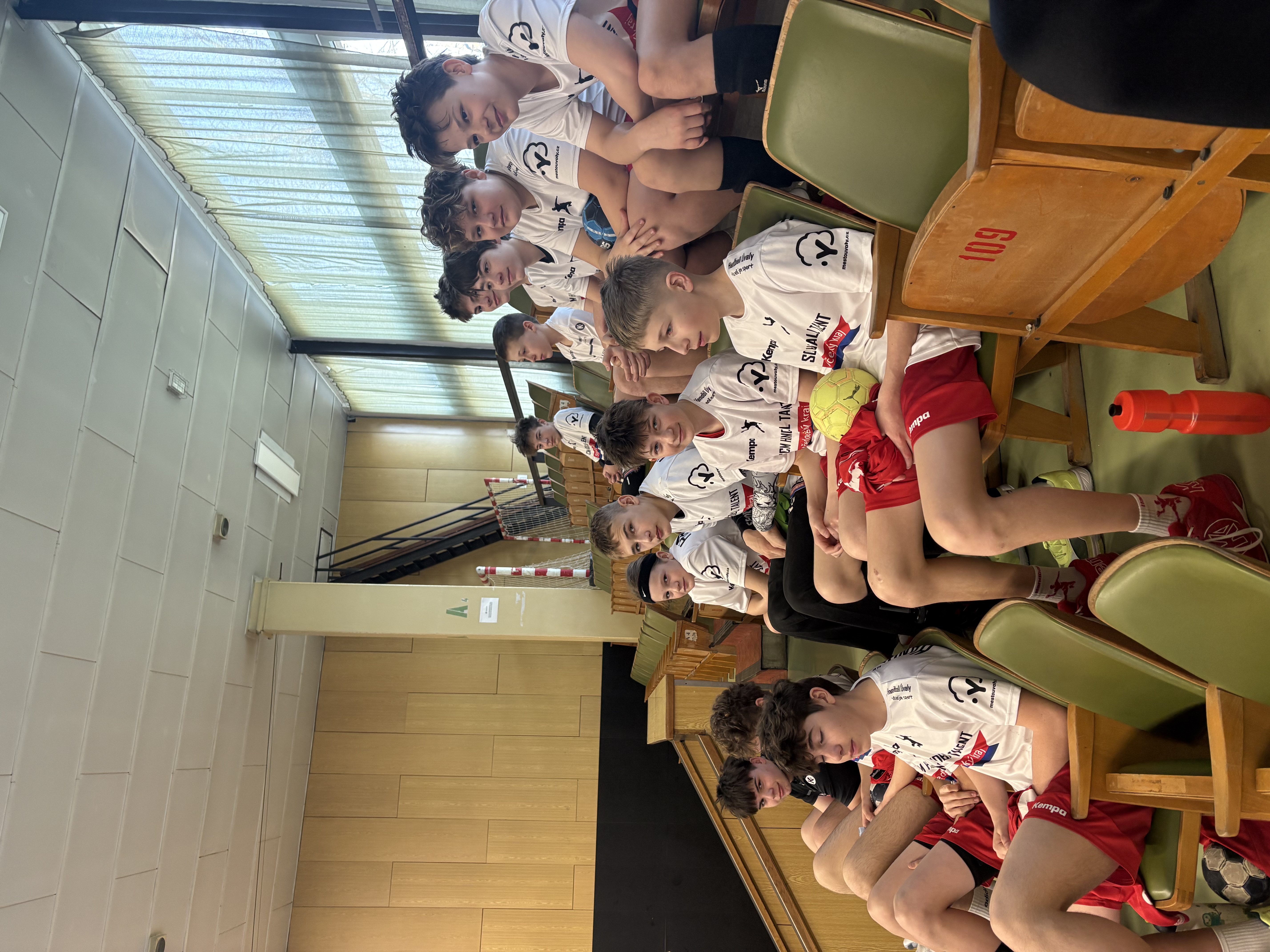 Fotka ke článku Starší žáci vezou tři body ze Žákovské ligy v Karvinné