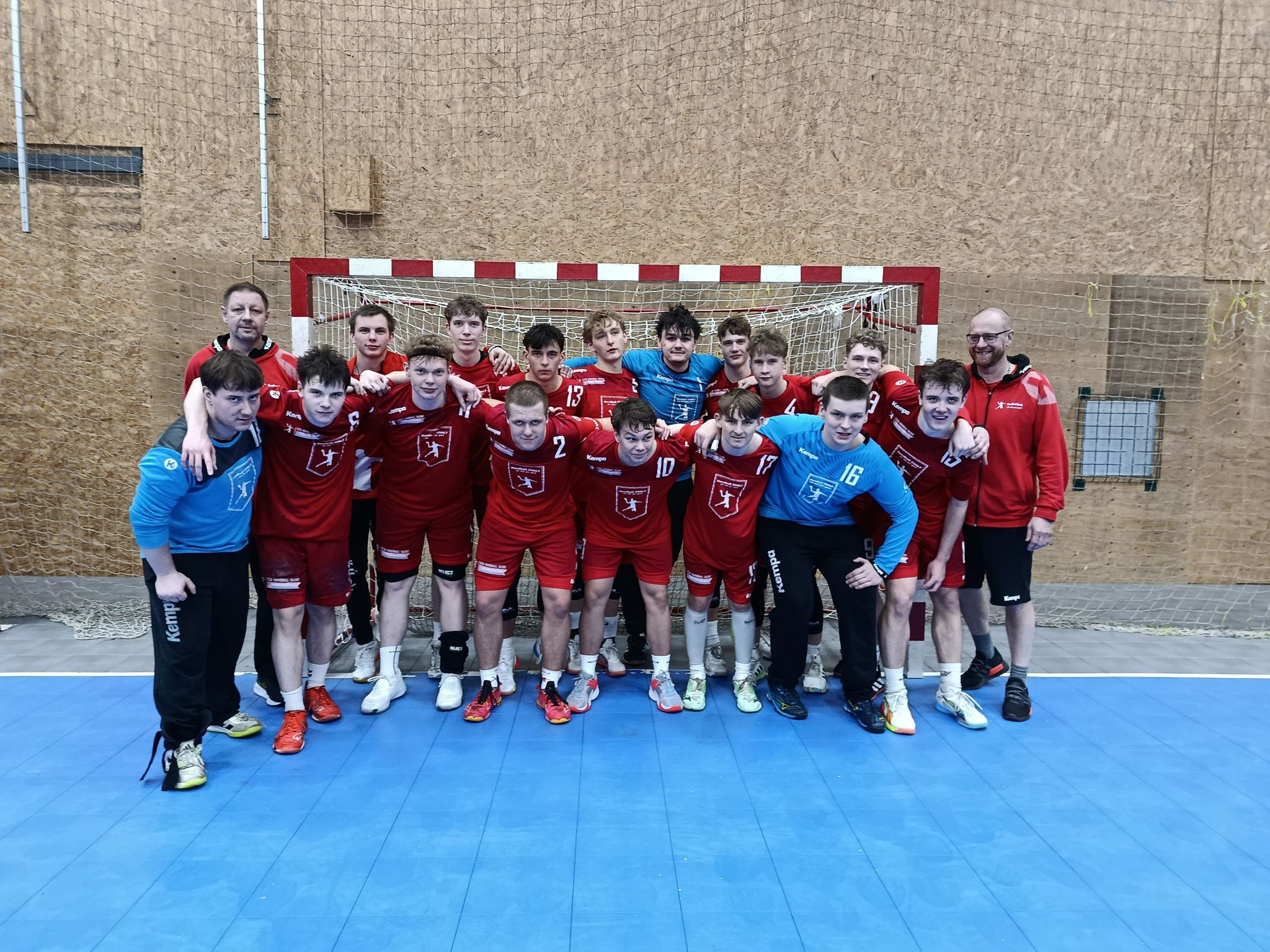 Fotka ke článku: Starší dorostenci kontrolovali zápas s Mostem. Návrat Stejskala a stoprocentní Horčičák